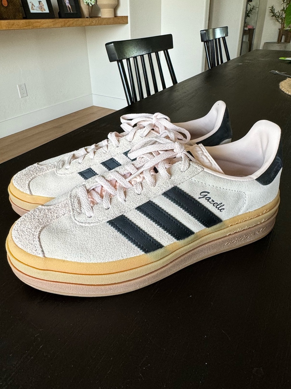 NWOT Adidas Gazelle Sneakers in Wonder Quartz/Core Black